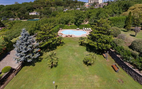Villa Polluce: Struik, Zwembad, Tuin, Toevlucht, Gazon, Landscaping, Eco Hotel, Park, Plantage, Hacienda