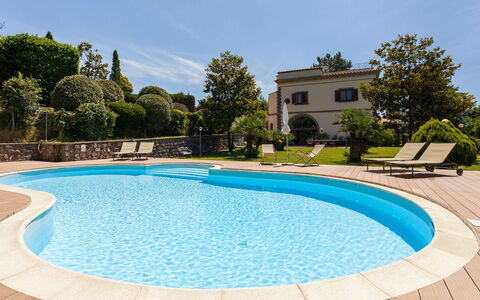 Villa Polluce: Zwembad, Toevlucht, Eco Hotel, Vrije Tijd, Hacienda, Buitenmeubels, Waterpartij, Schaduw, Villa, Landgoed