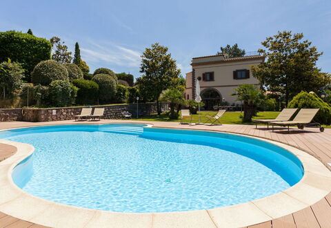 Villa Polluce: Zwembad, Toevlucht, Eco Hotel, Vrije Tijd, Hacienda, Buitenmeubels, Waterpartij, Schaduw, Villa, Landgoed