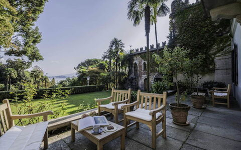 Villa Romantica: Tuin, Landgoed, Landscaping, Hacienda, Binnenplaats, Villa, Herenhuis, Balkon