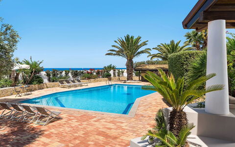 Cala Diletta: Toevlucht, Meubilair, Zee, Eco Hotel, Oceaan, Zwembad, Tropen, Kust, Stoel
