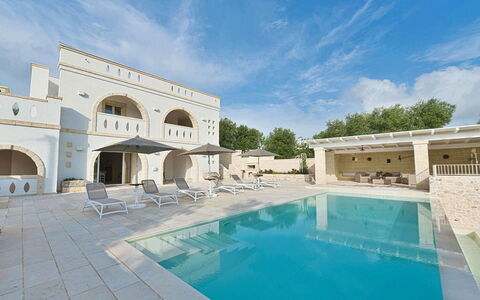 Masseria Ostuni: Architectuur, Landgoed, Herenhuis, Paleis, Villa, Binnenplaats,  Passage\, Hacienda, Zwembad