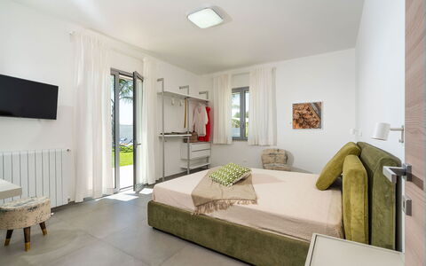 Il Palmeto: Meubilair, Interieur Ontwerp, Bed, Muur, Slaapkamer, Flooring, Hout, Verdieping, Huis, Plafond