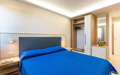 La Rosa dei Venti: Interieur Ontwerp, Verdieping, Flooring, Meubilair, Kamer, Plafond, Appartement, Bed, Slaapkamer, Suite