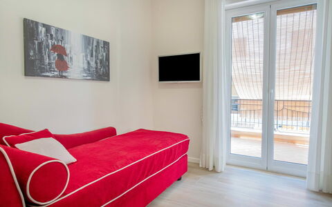 Apartment Bud: Meubilair, Interieur Ontwerp, Flooring, Verdieping, Hout, Appartement, Kamer, Houten Vloer, Huis, Woonkamer