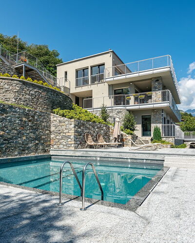 Villa Perla: Zwembad, Landgoed, Reservoir, Toevlucht, Eco Hotel, Villa, Badplaats, Waterpartij, Herenhuis