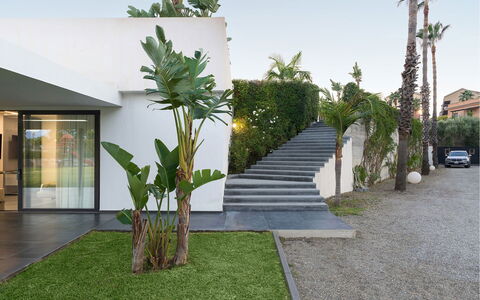 Villa Inga: Blad, Tuin, Landscaping, Schaduw, Eco Hotel, Binnenplaats, Ontwerp, Werf, Hacienda