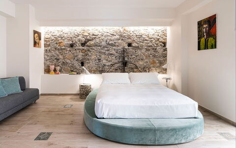 Casa Pink: Meubilair, Interieur Ontwerp, Flooring, Verdieping, Muur, Slaapkamer, Bed, Hout, Kamer, Plafond