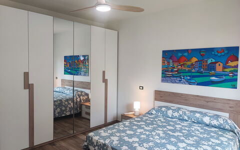 Casa Nadia: Meubilair, Slaapkamer, Interieur Ontwerp, Bed, Verdieping, Flooring, Laken, Textiel, Bedding, Kamer