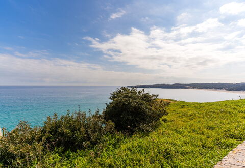 Azzurra: Lucht, Blauw, Water, Watervoorraden, Horizon, Groen, Zwemwater, Kust, Natuurlijk Landschap, Kust En Oceanic Landvormen