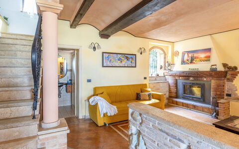 Casale Dolcemare: Meubilair, Interieur Ontwerp, Huis, Bankstel, Kamer, Verdieping, Woonkamer, Plafond