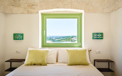 Trullo Miravista Valle D'Itria: Muur, Interieur Ontwerp, Meubilair, Plafond, Huis, Kamer, Linens, Slaapkamer, Bed, Stoel
