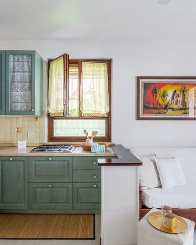 Veranda sul Conero: Meubilair, Interieur Ontwerp, Cabinetry, Flooring, Hout, Keuken, Countertop, Verdieping, Toestel Van De Keuken, Kamer