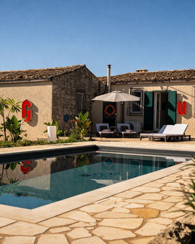 Villa Il Carato, Private Pool, Modica: Buitenmeubels, Woongebied, Zwembad, Huis, Landgoed, Hacienda, Toevlucht, Stoel, Villa, Ligstoel