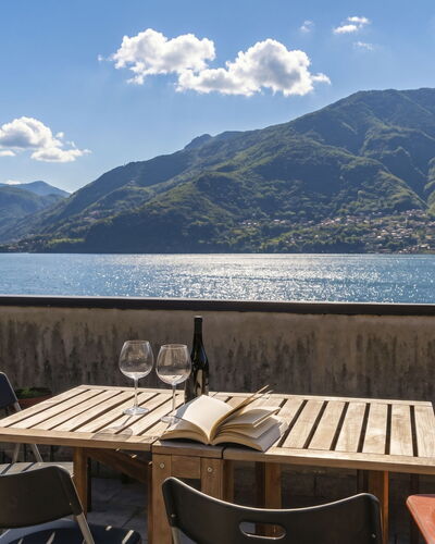 Nicotina: Zwembad, Hotel, Balkon