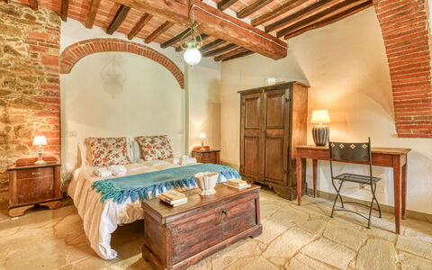 Villa the Horses: Meubilair, Interieur Ontwerp, Muur, Hout, Plafond, Flooring, Slaapkamer, Kamer, Verdieping, Bed