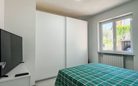 Alessandro: Interieur Ontwerp, Muur, Slaapkamer, Flooring, Plafond, Bed, Kamer, Verdieping, Meubilair, Verlichting