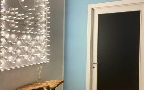 Elementi Luxury Otranto: Interieur Ontwerp, Verf, Stoel, Lichte Inrichting, Home Deur, Gips, Woonkamer