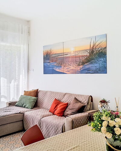 Bemi' Al Mare: Meubilair, Interieur Ontwerp, Bankstel, Verdieping, Flooring, Muur, Kamer, Woonkamer, Hout, Appartement