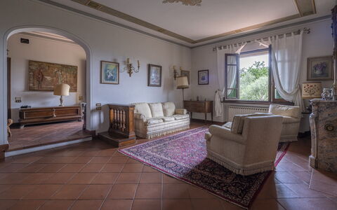 Villa Golly: Interieur Ontwerp, Flooring, Meubilair, Verdieping, Plafond, Kamer, Verlichting, Fotolijst, Huis, Woonkamer