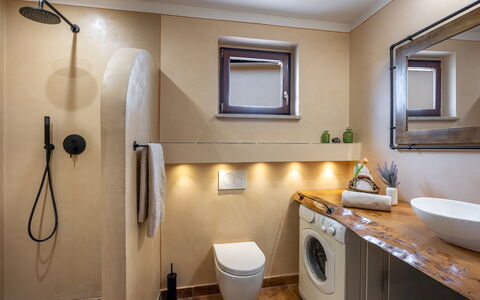 Terrazza sulla Luna, Casciana Terme: Badkamer, Interieur Ontwerp, Loodgieterswerkinrichting, Muur, Flooring, Wastafel, Spiegel, Verdieping, Kraan, Wastafel In De Badkamer