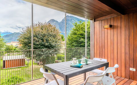 Zani: Hardwood, Dek, Beits, Houten Vloer, Veranda, Stoel, Plank, Buitenmeubels, Keuken En Eettafel, Eco Hotel