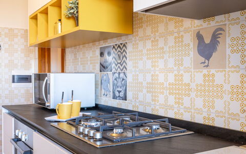 Corso 109: Keuken, Tegel, Cabinetry, Ontwerp, Verf, Countertop, Behang