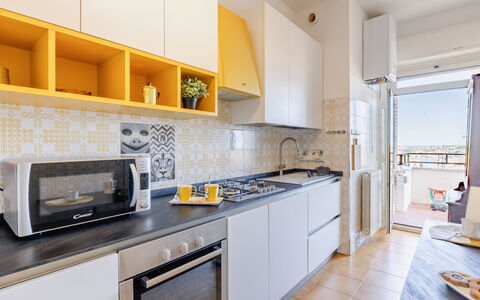 Corso 109: Keuken, Toestel Van De Keuken, Major Appliance, Countertop, Interieur Ontwerp, Flooring, Verdieping, Cabinetry, Fornuis, Kamer