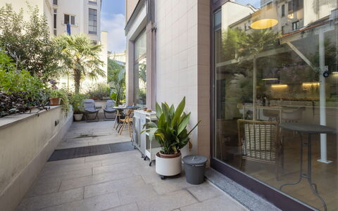 Nolo Garden Loft: Appartement, Architectuur, Woongebied, Condominium, Samengesteld Materiaal, Stedelijk Ontwerp, Balkon, Gemengd Gebruik, Schaduw