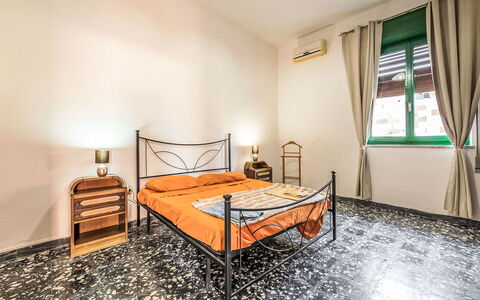 Villetta Luisa: Meubilair, Keuken En Eettafel, Stoel, Verdieping, Zee, Balkon, Oceaan, Toevlucht, Eco Hotel, Eetkamer