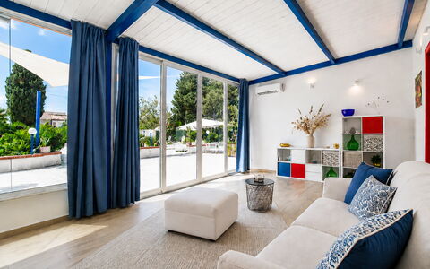 Villa Didymos: Meubilair, Interieur Ontwerp, Flooring, Verdieping, Plafond, Appartement, Bankstel, Huis, Kamer, Woonkamer