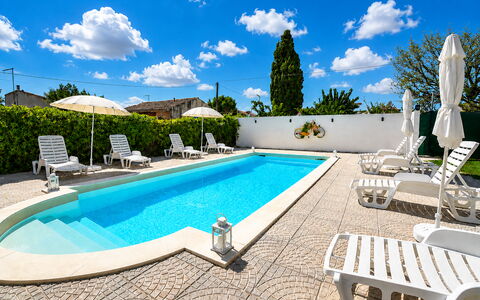 Villa Didymos: Blauw, Zwembad, Buitenmeubels, Toevlucht, Schaduw, Hotel, Eco Hotel, Badplaats, Villa