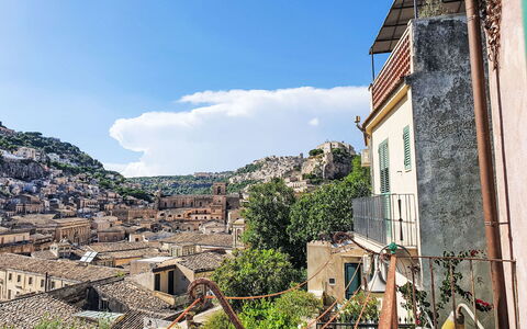 Tra Cielo e Pietra: Appartement, Condominium, Gemengd Gebruik, Hotel, Balkon