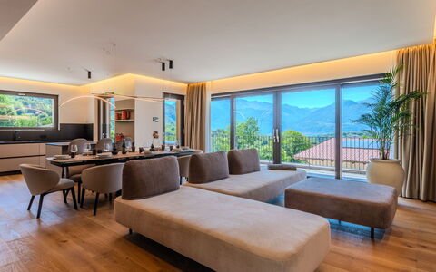 Aura: Interieur Ontwerp, Meubilair, Flooring, Plafond, Verdieping, Bankstel, Kamer, Huis, Woonkamer, Televisie