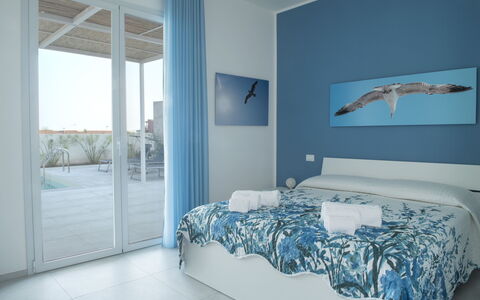 A Casa di Gio: Meubilair, Appartement, Stoel, Schaduw, Hotel, Toevlucht, Balkon, Villa, Slaapkamer, Penthouse