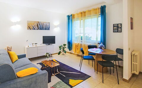 Boscolago: Interieur Ontwerp, Meubilair, Flooring, Verdieping, Kamer, Plafond, Bankstel, Appartement, Woonkamer, Tafel