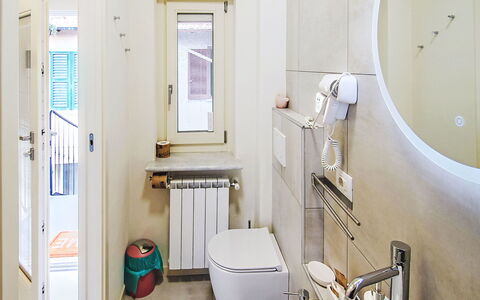 Colazza 100: Muur, Loodgieterswerkinrichting, Flooring, Verdieping, Interieur Ontwerp, Badkamer, Toilet, Wc Bril, Loodgieter, Wastafel