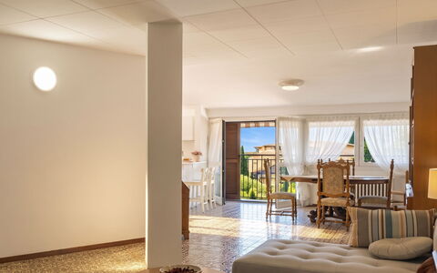 Balconi sulla Spiaggia: Balkon, Beits, Kamerplant, Buitenmeubels, Bloempot