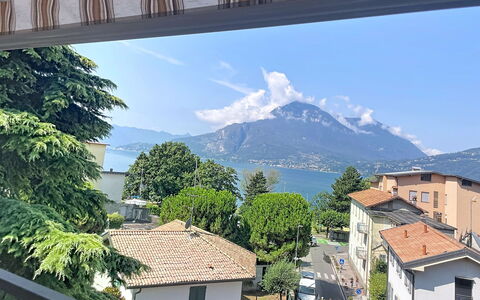 Balconi sulla Spiaggia: Balkon, Beits, Kamerplant, Buitenmeubels, Bloempot