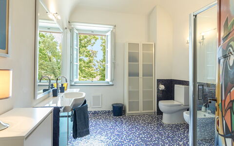 Antica Villa Merelli 12: Flooring, Interieur Ontwerp, Verdieping, Loodgieterswerkinrichting, Badkamer, Loodgieter, Plafond, Kamer, Appartement, Tegel