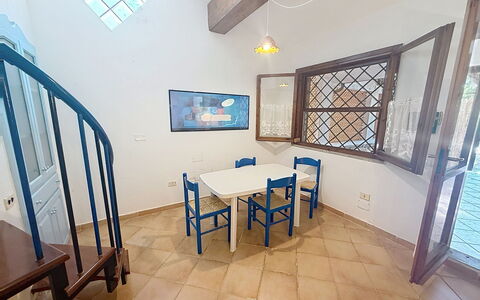 Porto Luna: Zwembad, Balkon, Appartement, Toevlucht, Landgoed, Villa, Hotel, Hacienda, Badplaats, Binnenplaats