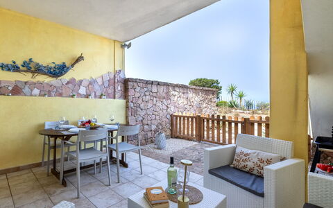 Sunset House Isola Rossa: Blauw, Balkon, Leuning, Appartement, Hek, Zee, Toevlucht, Condominium, Zwembad, Hotel