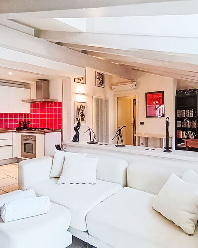 Le Falesie: Meubilair, Interieur Ontwerp, Bankstel, Flooring, Plafond, Verdieping, Woonkamer, Appartement, Kamer, Huis