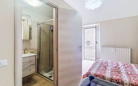 La Terrazza di Caramanico: Meubilair, Interieur Ontwerp, Flooring, Verdieping, Hout, Bed, Slaapkamer, Plafond, Textiel, Huis