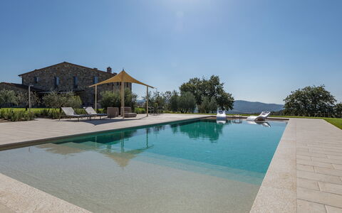 La Calcinaia Country House, Bucine: Zwembad, Landscaping, Flagstone