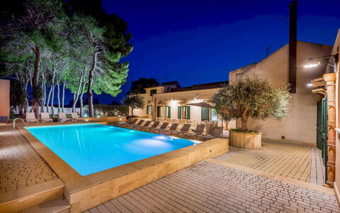 Casale Domè 14+2: Zwembad, Toevlucht, Hotel, Eco Hotel, Villa, Hacienda