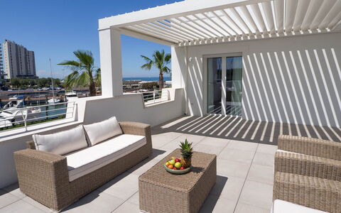 Portoverde Beach Villa 12: Appartement, Meubilair, Architectuur, Woongebied, Huis, Balkon, Verdieping, Interieur Ontwerp, Buitenmeubels, Condominium