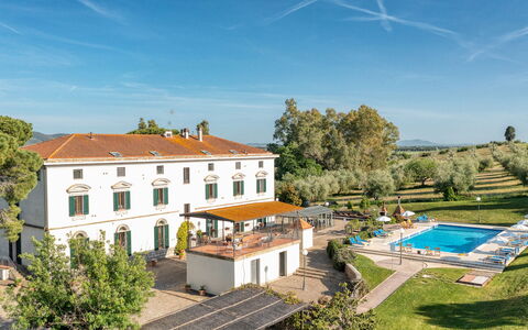 Villa Croci 12: Landgoed, Villa, Hacienda, Hotel, Herenhuis, Zwembad