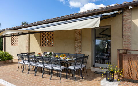 La Fonte di Santa Regina 8: Luifel, Dak, Schaduw, Outdoor Structuur, Patio, Keuken En Eettafel, Buitenmeubels, Stoel, Veranda, Buitentafel