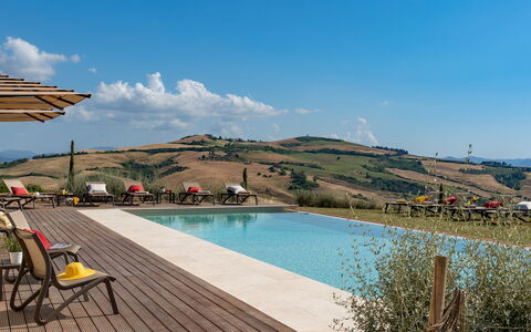Il Poggiarellone 14: Vrije Tijd, Buitenmeubels, Zwembad, Ligstoel, Balkon, Badplaats, Eco Hotel, Villa, Hotel